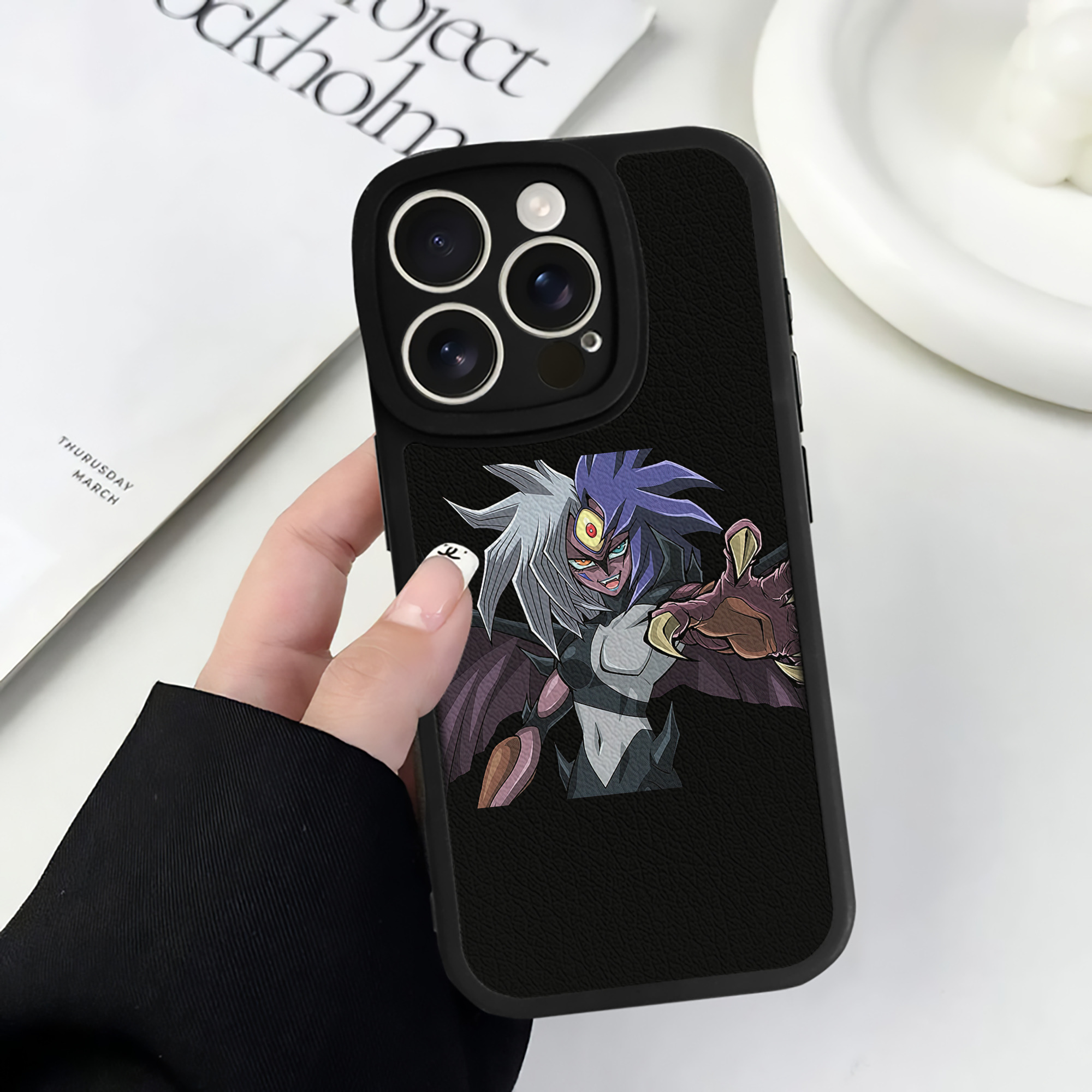遊☆戯☆王 Yu-Gi-Oh! 【iPhone 16シリーズ対応】シリコンスマホケース（レザー調） 材質：シリコン